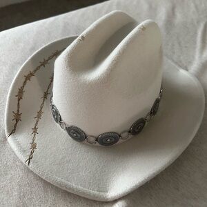 White Western Felt Cowboy Hat with Silver Concho Band
